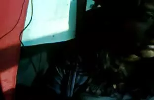 XXX مرد جلوی دوربین مرغ را لیسید سکس متحرک خفن و یک تنه بزرگ در آن قرار داد