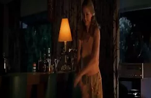 XXX نوه مادربزرگ را به ارگاسم کوس سکسی متحرک می آورد