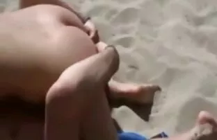 XXX پسر دختر را لگد می زند تصاویر متحرک سک30